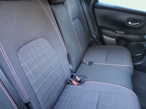 Used 2024 Honda HR-V Sport image 16