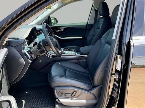 Used 2023 Audi Q7 3.0T Prestige w/ Prestige Package AWD/4WD image 27