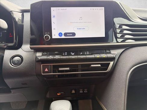 Used 2025 Toyota Camry LE w/ Convenience Package FWD image 19