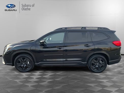Certified 2025 Subaru Ascent Bronze Edition image 8