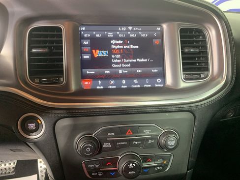 Used 2019 Dodge Charger Scat Pack w/ Dynamics Package image 25