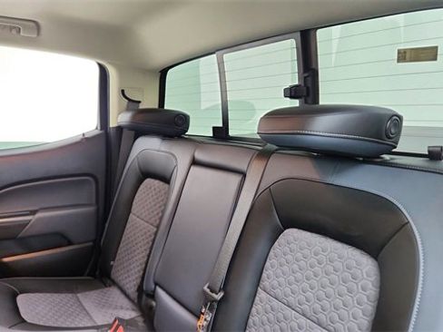 Used 2021 Chevrolet Colorado Z71 image 30