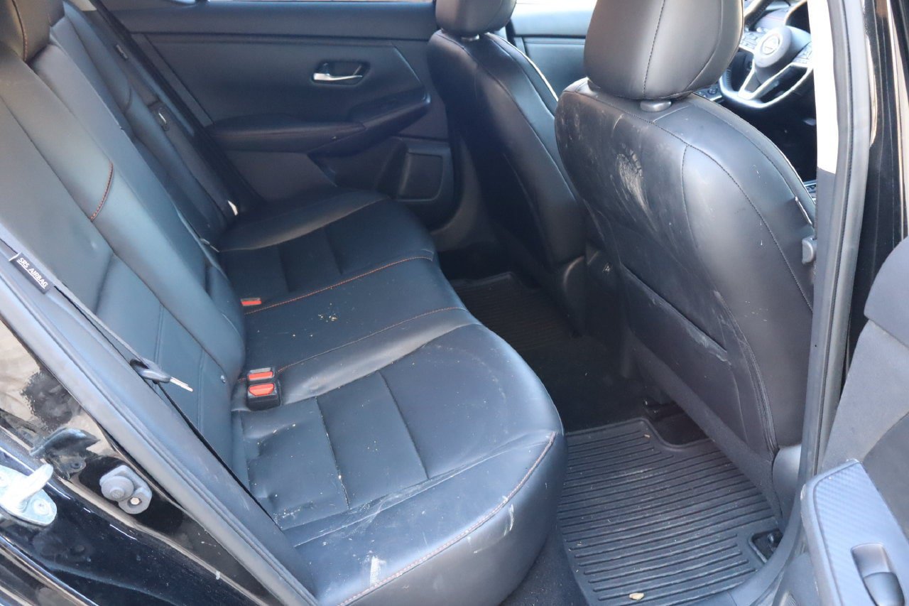 Used 2024 Nissan Sentra SR w/ SR Premium Package FWD image 18