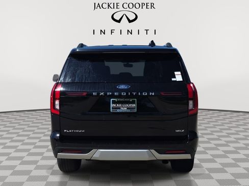 Used 2025 Ford Expedition Max Platinum AWD/4WD image 6