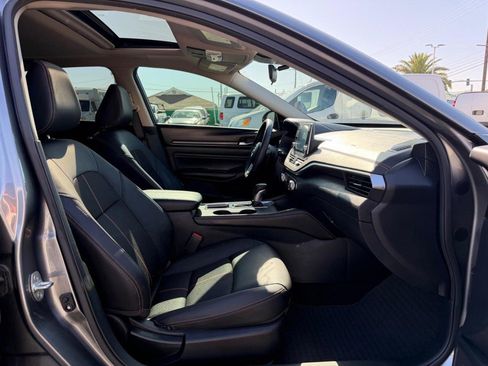 Used 2020 Nissan Altima 2.0 SR FWD image 19
