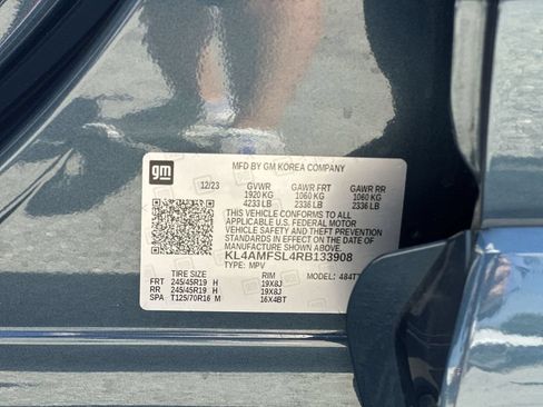 Certified 2024 Buick Encore GX Avenir FWD image 33