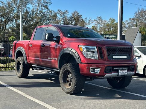 Used 2018 Nissan Titan PRO-4X w/ Pro-4x Utility Package AWD/4WD image 2