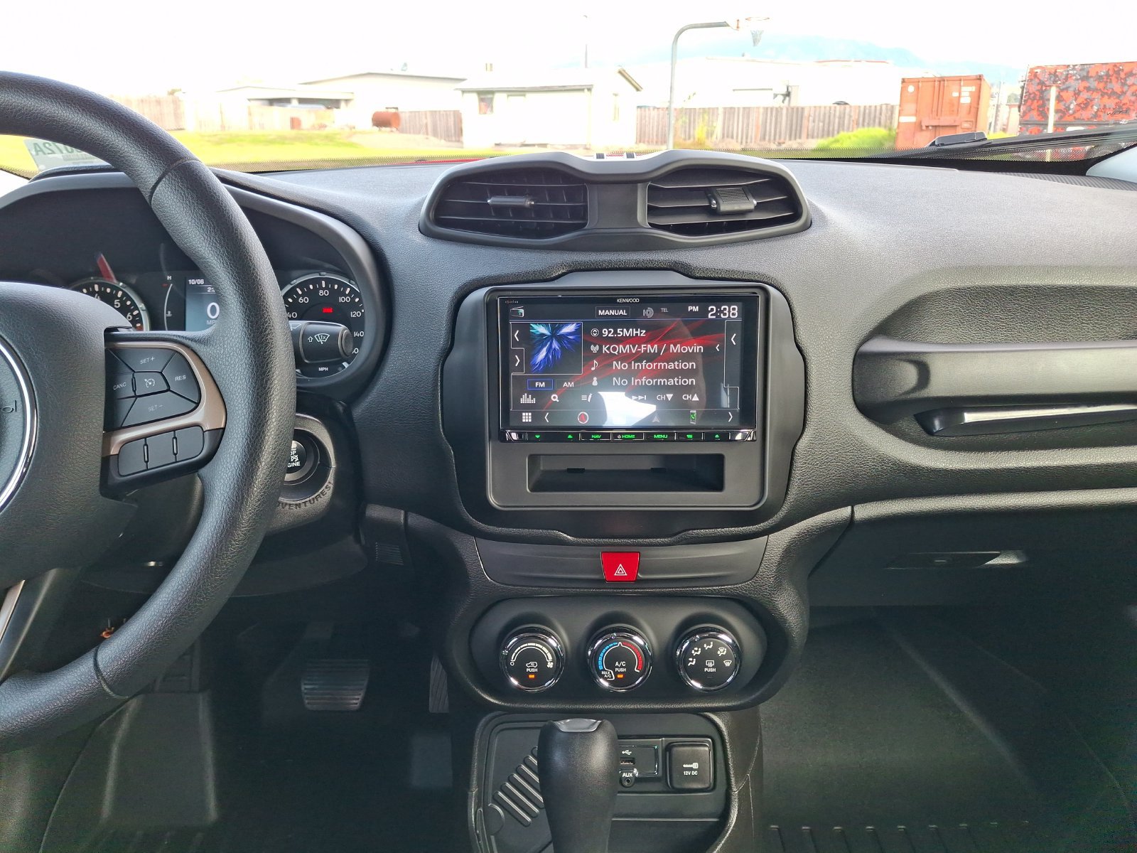 Certified 2017 Jeep Renegade Sport w/ Power & Air Group FWD image 12