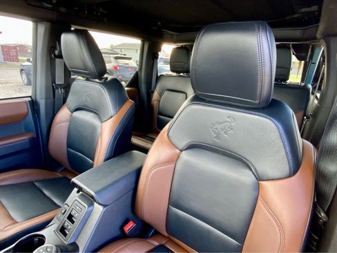 Used 2023 Ford Bronco Outer Banks AWD/4WD image 27