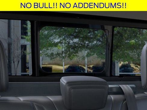 New 2026 Ford Maverick Lariat w/ Black Appearance Package image 25