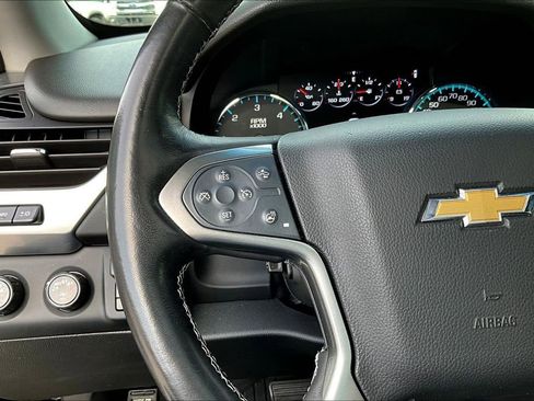 Used 2019 Chevrolet Tahoe Premier AWD/4WD image 13
