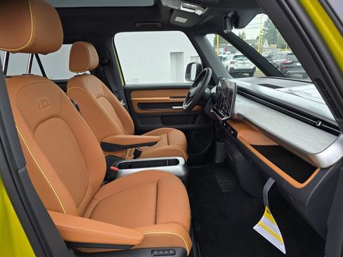 New 2025 Volkswagen ID. Buzz Pro S Plus image 34