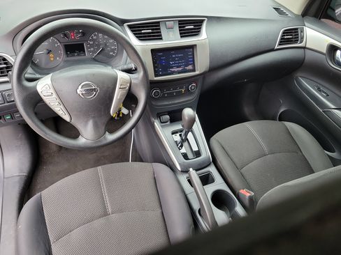 Used 2017 Nissan Sentra S image 7