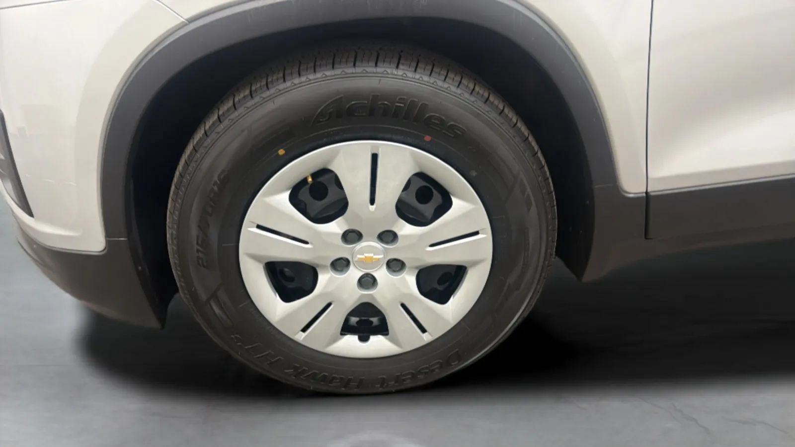 Used 2015 Chevrolet Trax LS FWD image 28