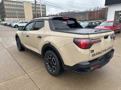 Used 2023 Hyundai Santa Cruz SEL w/ Activity Package image 3