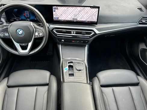 Used 2023 BMW i4 eDrive35 w/ Premium Package RWD image 12