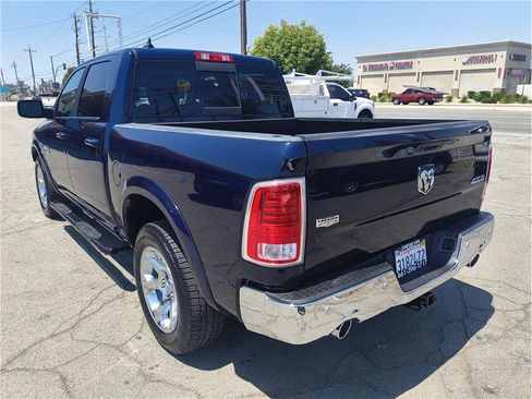 Used 2017 RAM 1500 Laramie w/ Convenience Group AWD/4WD image 15