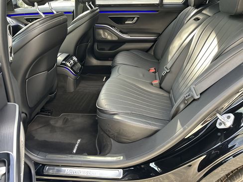 Certified 2023 Mercedes-Benz S 580 4MATIC Sedan w/ AMG Line image 37