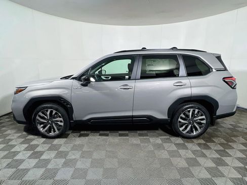 New 2026 Subaru Forester Touring AWD/4WD image 4