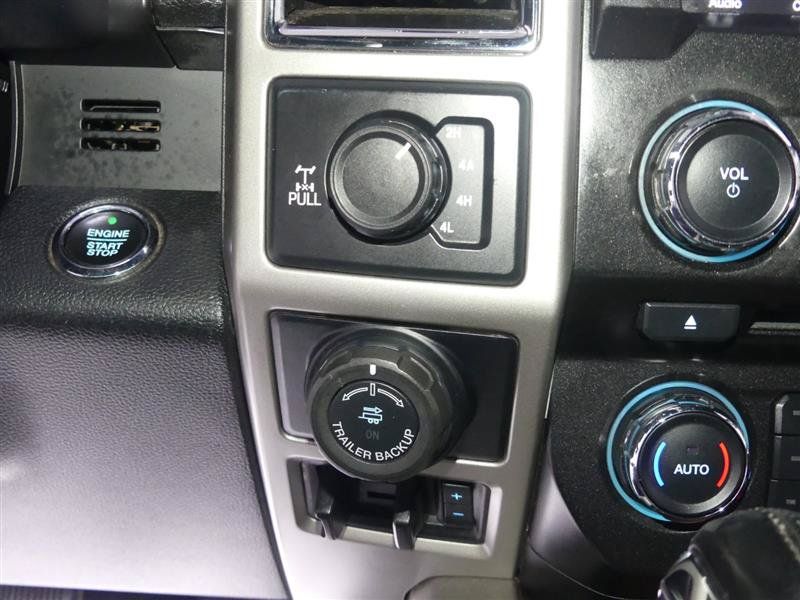 Used 2016 Ford F150 Lariat AWD/4WD image 32
