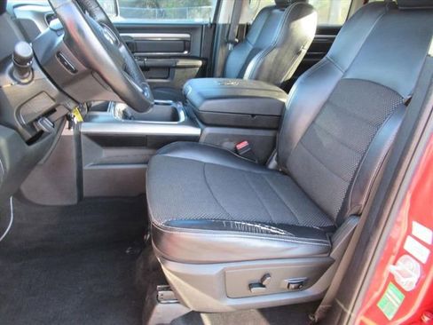 Used 2018 RAM 1500 Sport image 17