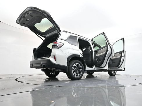 Used 2026 Subaru Forester Premium w/ Base/Premium Package AWD/4WD image 46