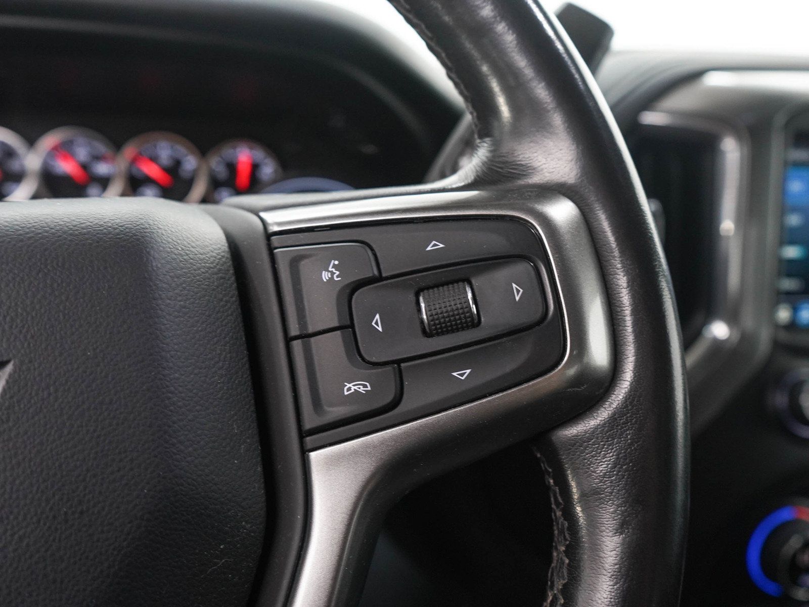 Used 2021 Chevrolet Silverado 1500 RST AWD/4WD image 26