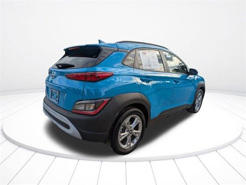 Used 2023 Hyundai Kona SEL w/ Convenience Package image 4