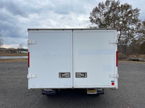 Used 2020 Ford Transit 350 T-350 HD DRW w/ Upfitter Package image 4