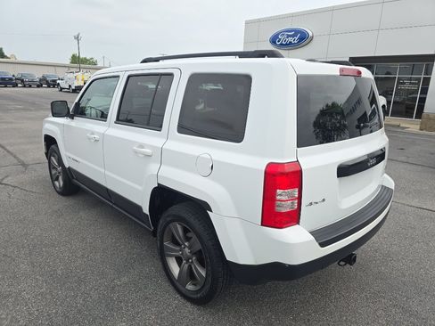 Used 2015 Jeep Patriot High Altitude AWD/4WD image 8