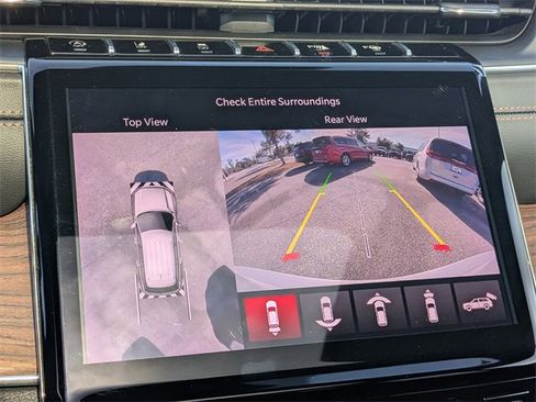 Certified 2025 Jeep Grand Cherokee Summit image 20