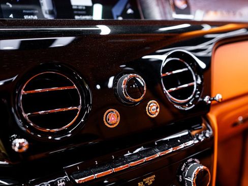 Used 2026 Rolls-Royce Phantom Sedan image 61