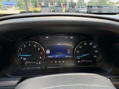 Used 2021 Ford Explorer Limited w/ Equipment Group 301A RWD image 47