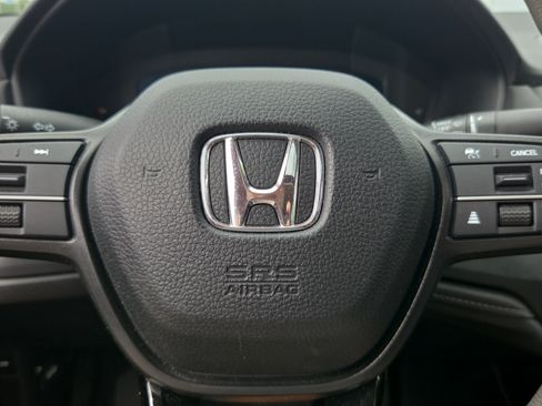 Certified 2023 Honda Accord EX image 28