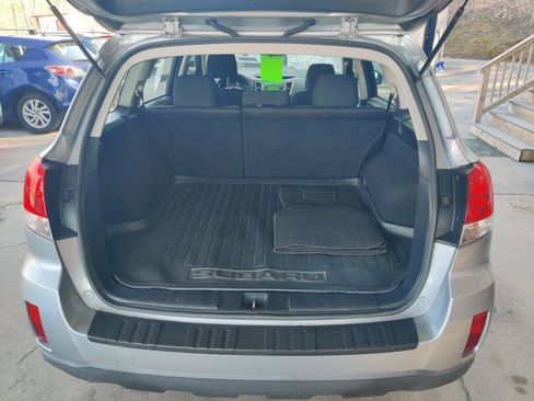 Used 2012 Subaru Outback 2.5i w/ Alloy Wheel Pkg AWD/4WD image 13