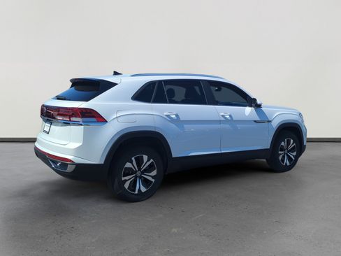 New 2026 Volkswagen Atlas Cross Sport SE image 5