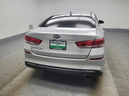 Used 2020 Kia Optima LX image 7