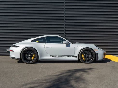 Used 2026 Porsche 911 GT3 RWD image 8