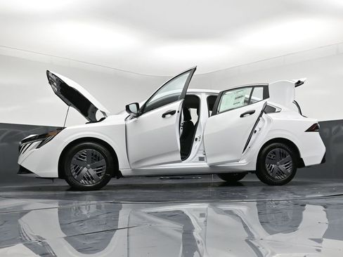 New 2026 Nissan Sentra S w/ S Cold Weather Package FWD image 35