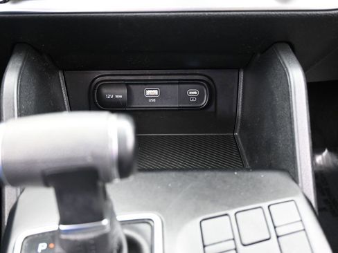 Used 2023 Kia Sportage LX image 24