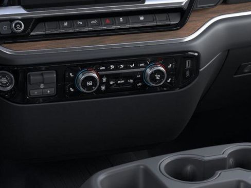 New 2025 GMC Sierra 2500 SLE image 44