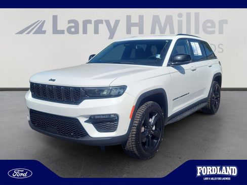Used 2024 Jeep Grand Cherokee Limited w/ Luxury Tech Group II AWD/4WD image 1