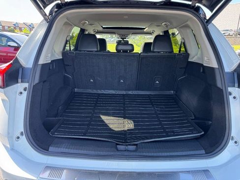 Used 2024 Nissan Rogue Platinum AWD/4WD image 6
