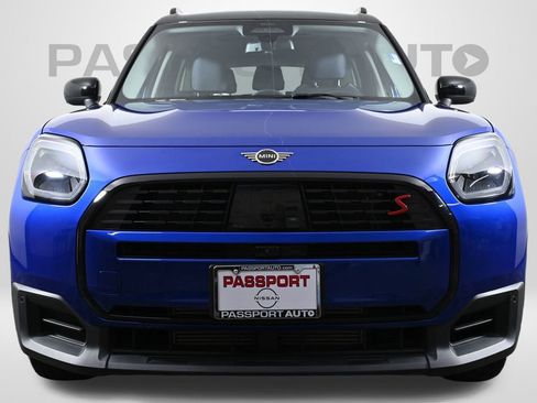 Used 2025 MINI Cooper Countryman S w/ Comfort Package Max image 2