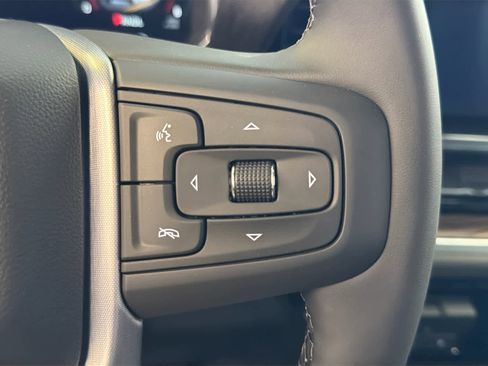 New 2026 GMC Sierra 1500 Elevation image 38