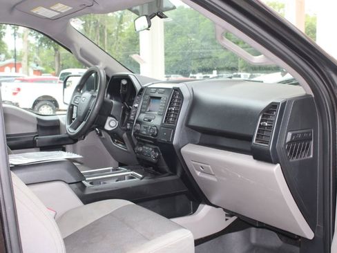 Used 2015 Ford F150 XL w/ Equipment Group 101A Mid AWD/4WD image 12