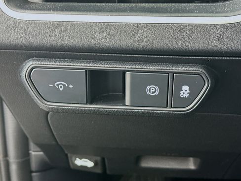 Used 2025 Kia K4 FWD image 17