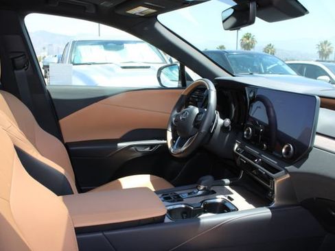 Certified 2024 Lexus RX 350 Premium w/ Convenience Package FWD image 5