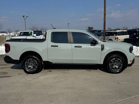 Certified 2024 Ford Maverick XLT w/ XLT Luxury Package image 7