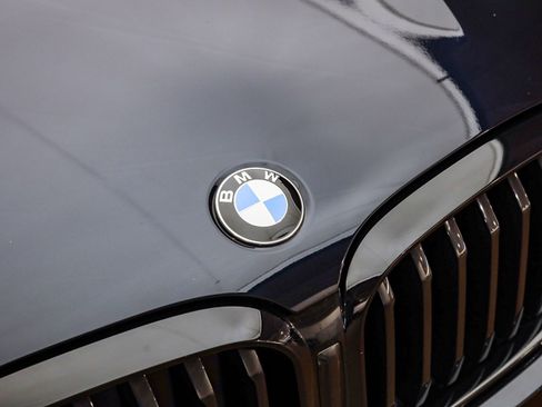 Used 2023 BMW X3 sDrive30i w/ M Sport Package image 9